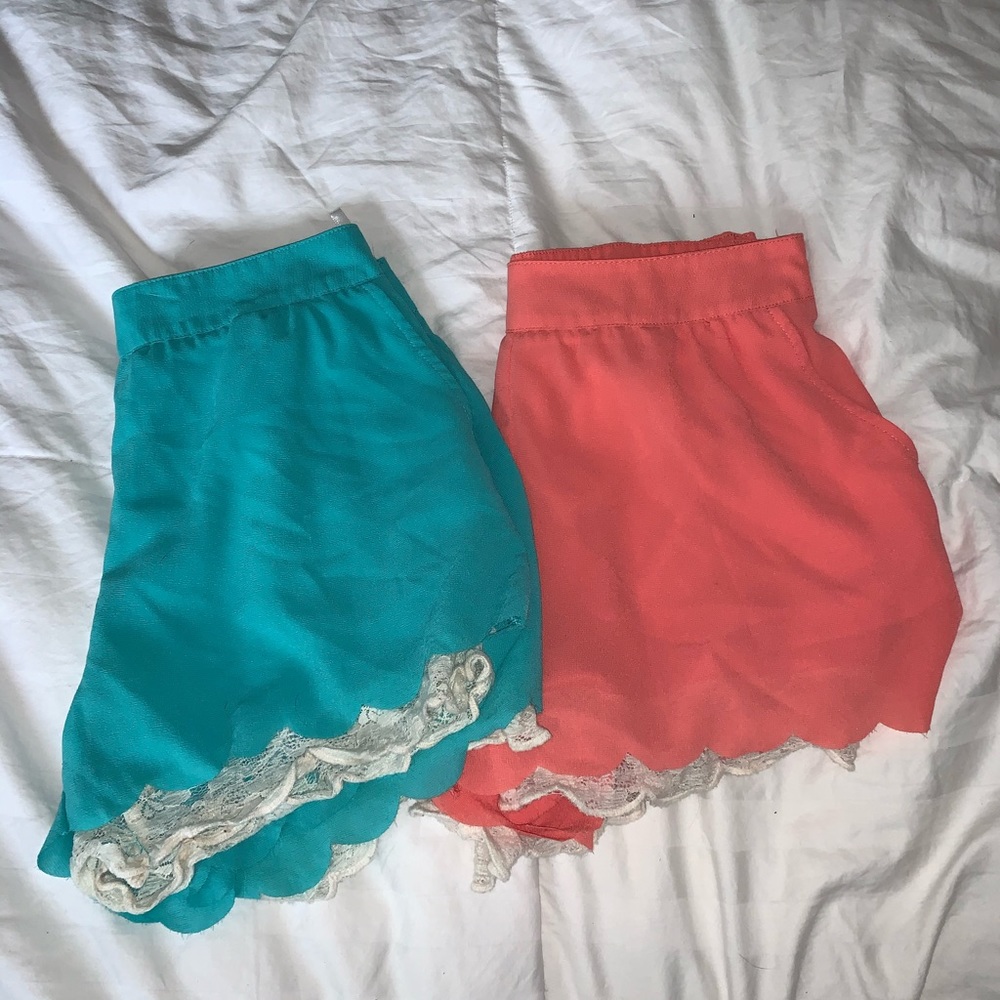 Scalloped Summer Shorts With Lace Trim